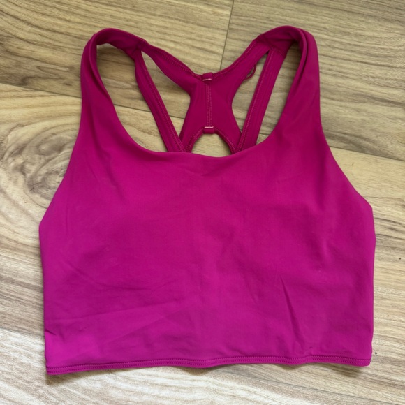 Lululemon Stash It Bra in Ripened Raspberry. - Picture 4 of 16